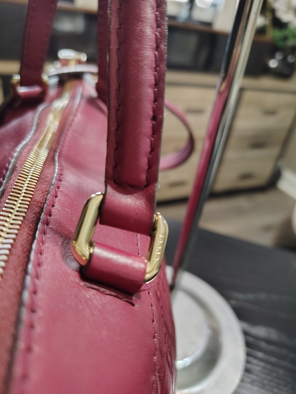 Gucci Bags - Picture 7 of 15